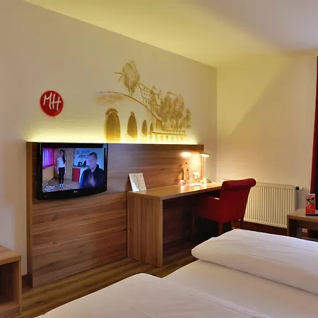 Michel Hotell 4*