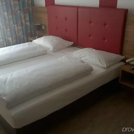 Achat Hotel
