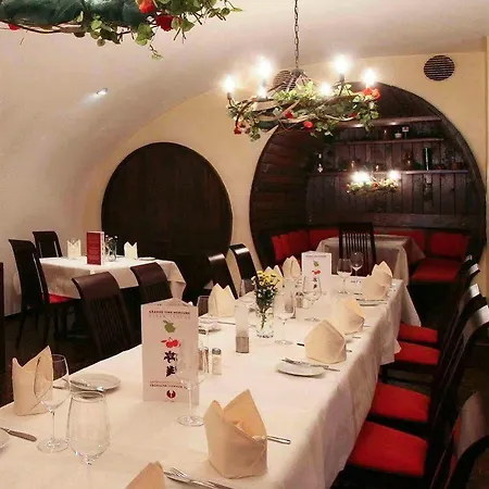 Roomingtons Wetzlar
