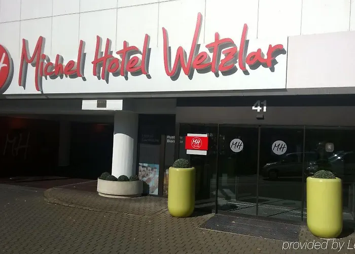 Michel 호텔 베츨러